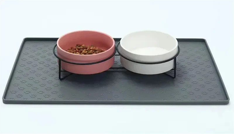 Pet Drinking/Feeding Placemat