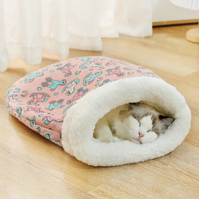 Soft and Fluffy Cat Sleeping Bag