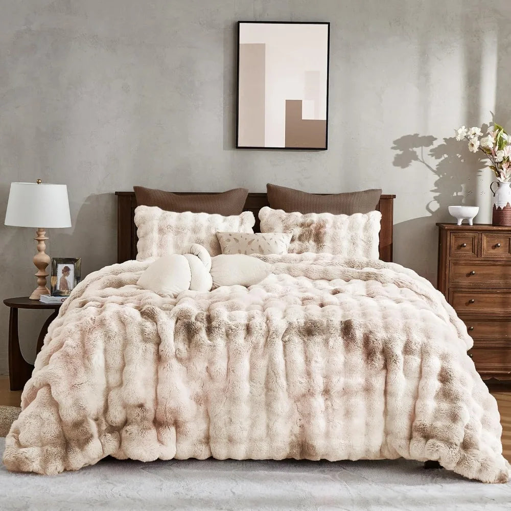 Faux Rabbit Fur Comforter Set