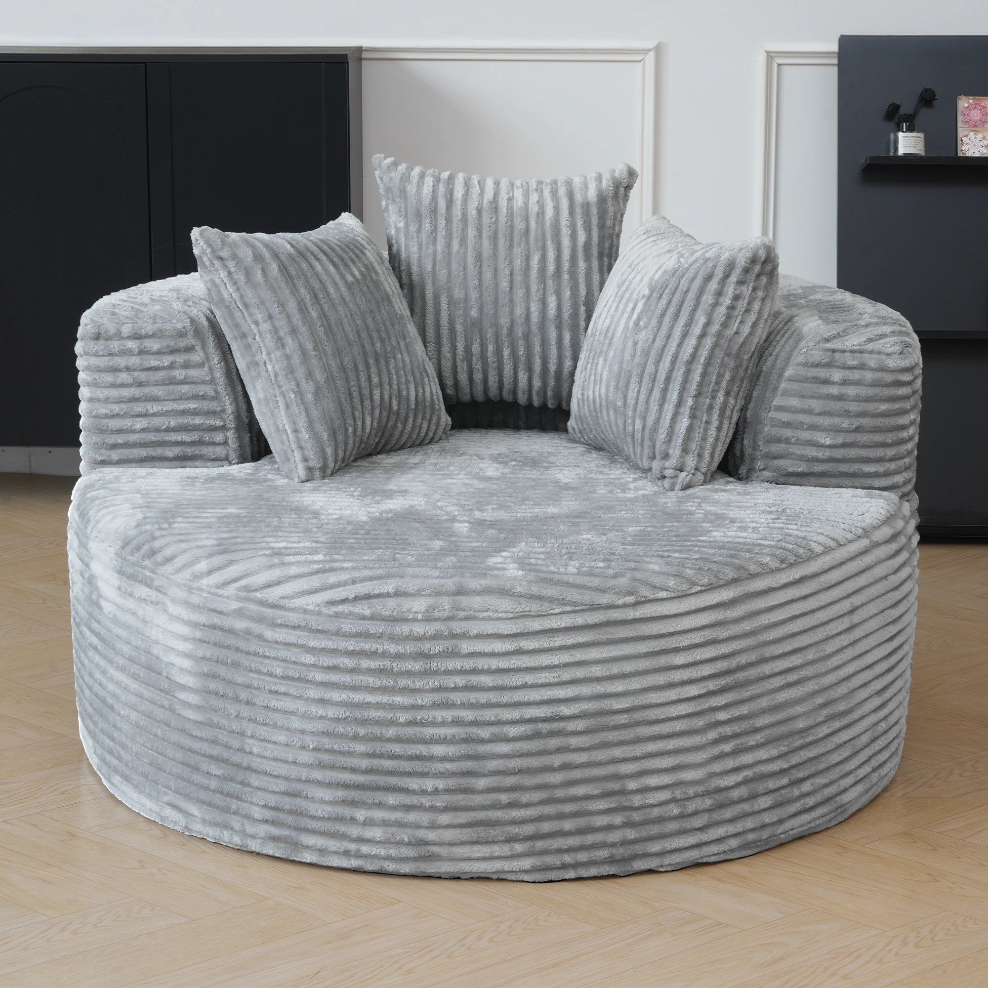 Comfortable Oversized Round Chair