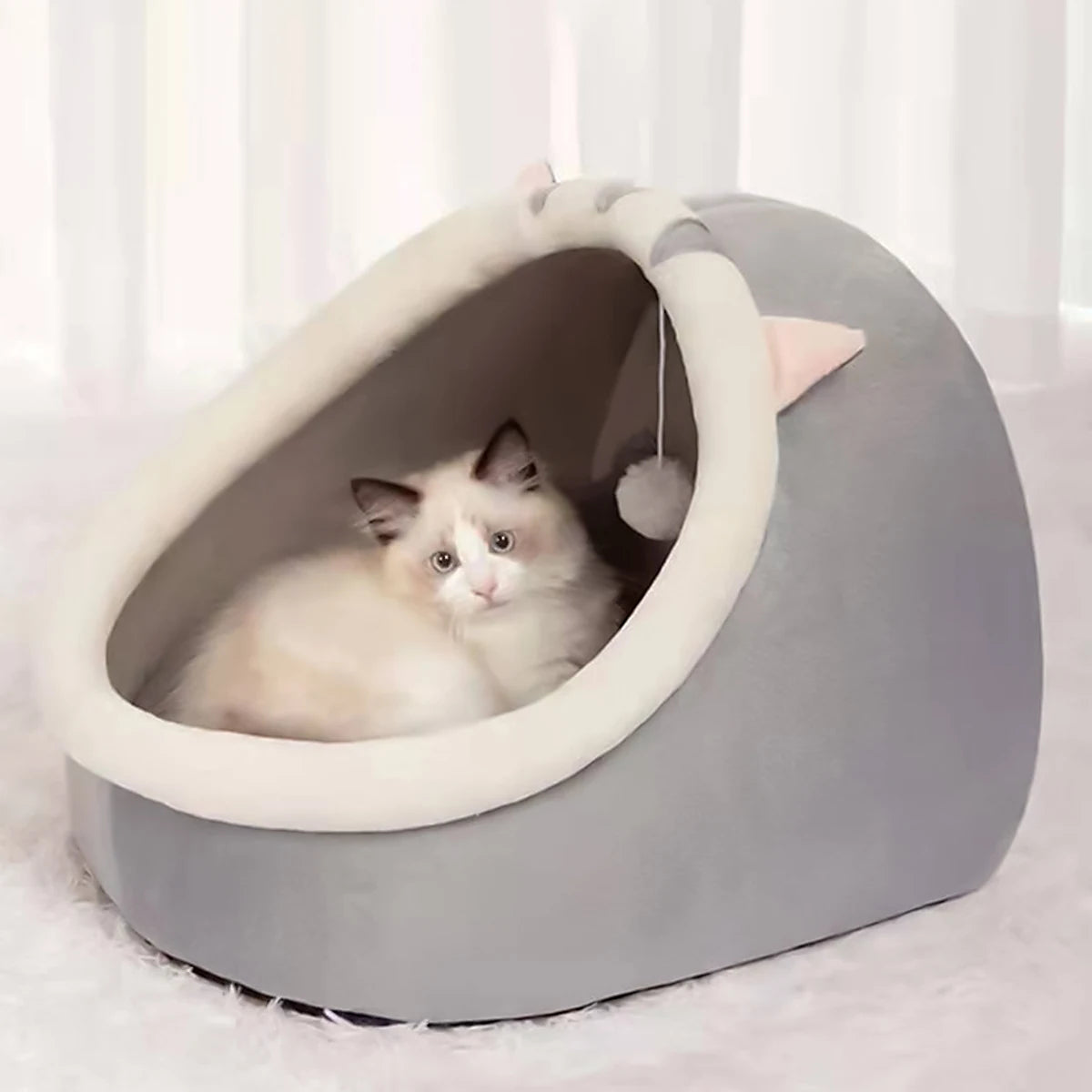 Warm Cute Comfortable Cat Bed