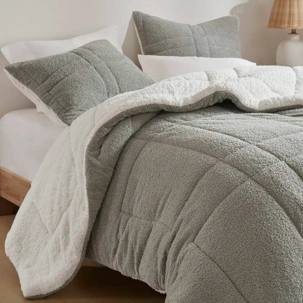 Comforter Set A Soft Buttery Feel