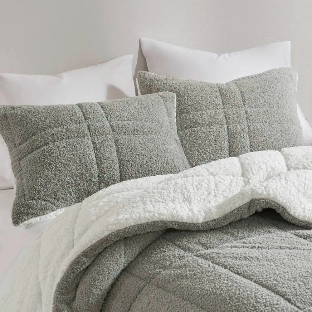 Comforter Set A Soft Buttery Feel