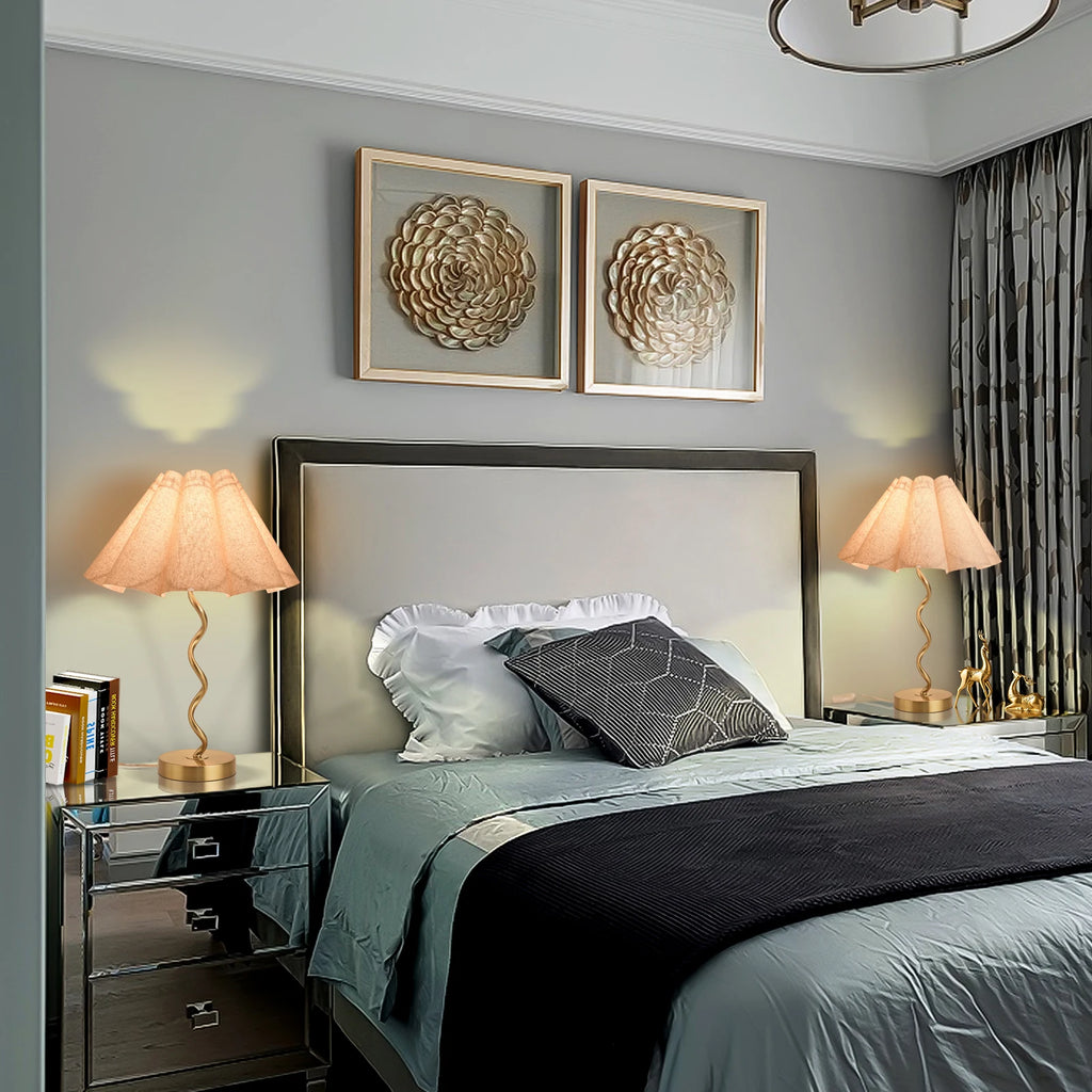 Scalloped Wavy Lamp for Bedside