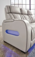 Power Reclining Sofa w/USB Charging Ports
