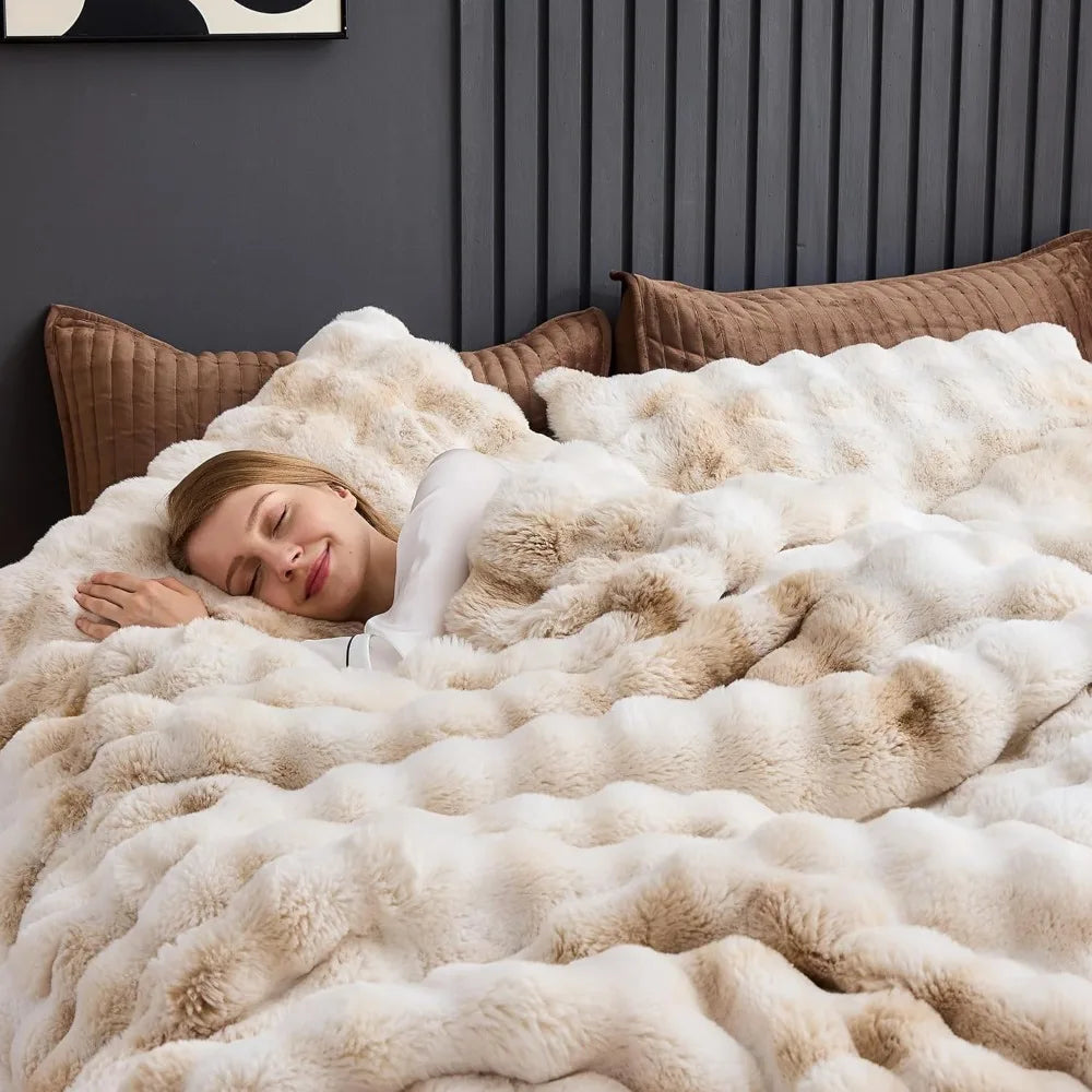 Faux Rabbit Fur Comforter Set