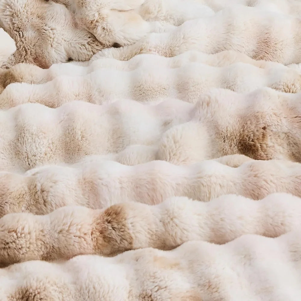 Faux Rabbit Fur Comforter Set