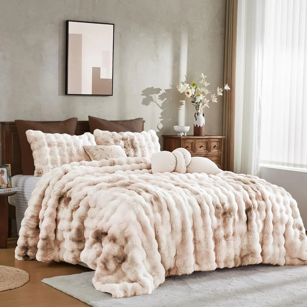 Faux Rabbit Fur Comforter Set